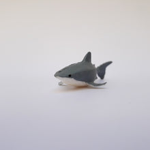 Cargar imagen en el visor de la galería, Tiburón Blanco